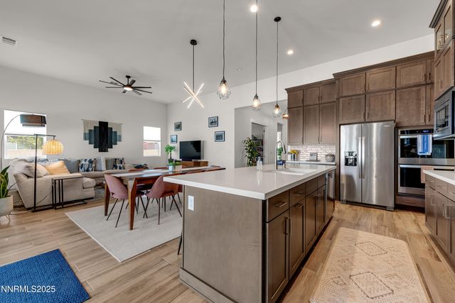 611 Camargue Trail, Reno, NV 89511