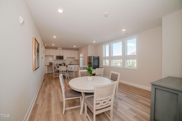 1200 Gathering Park Circle 302, Cary, NC 27519