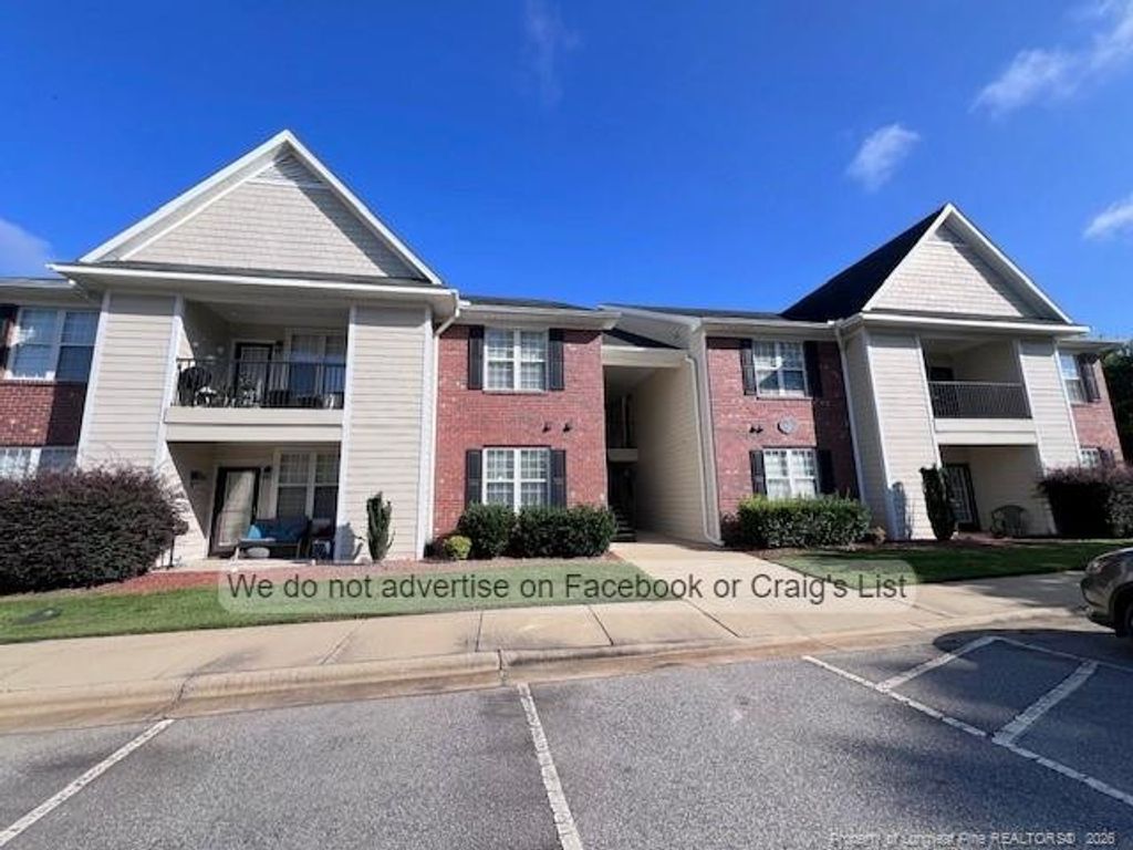 4010 Bardstown Court 202, Fayetteville, NC 28304