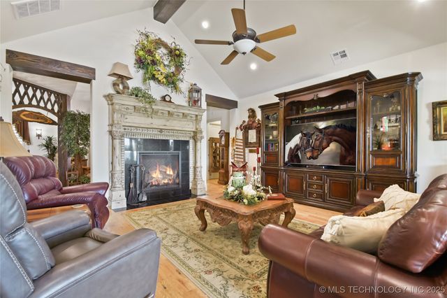 4319 Greenville Road, Marietta, OK 73448