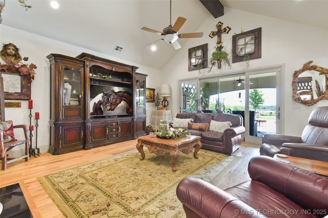 4319 Greenville Road, Marietta, OK 73448