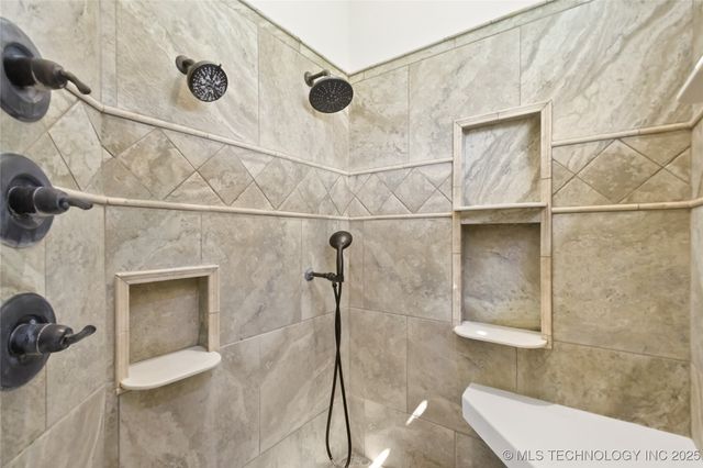 4319 Greenville Road, Marietta, OK 73448