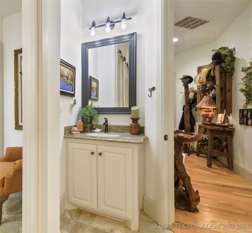 4319 Greenville Road, Marietta, OK 73448