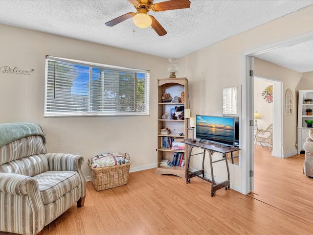 30 Colonial Club Drive 101, Boynton Beach, FL 33435