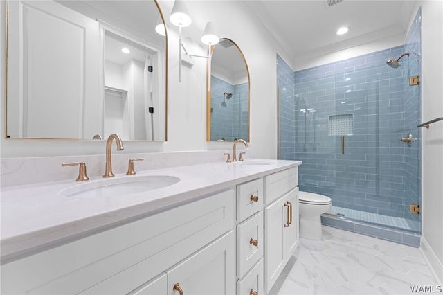 2211 Paul W Bryant, Tuscaloosa, AL 35401