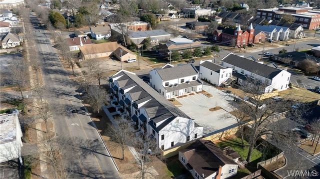 2211 Paul W Bryant, Tuscaloosa, AL 35401