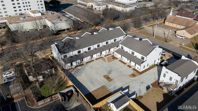 2211 Paul W Bryant, Tuscaloosa, AL 35401