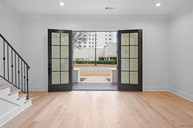 2211 Paul W Bryant, Tuscaloosa, AL 35401