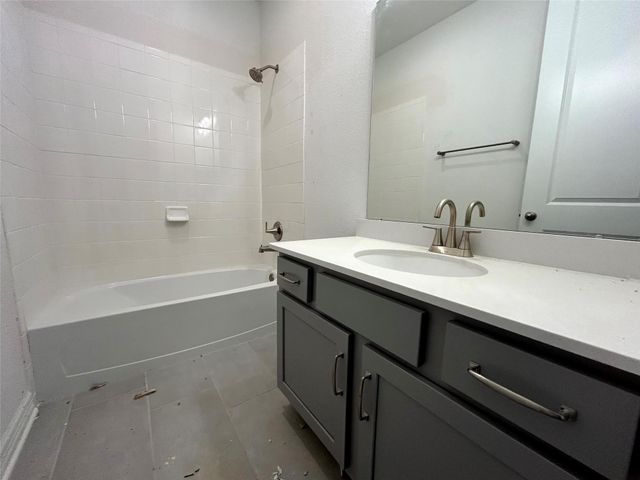 4230 Hazy Rock Lane, League City, TX 77573