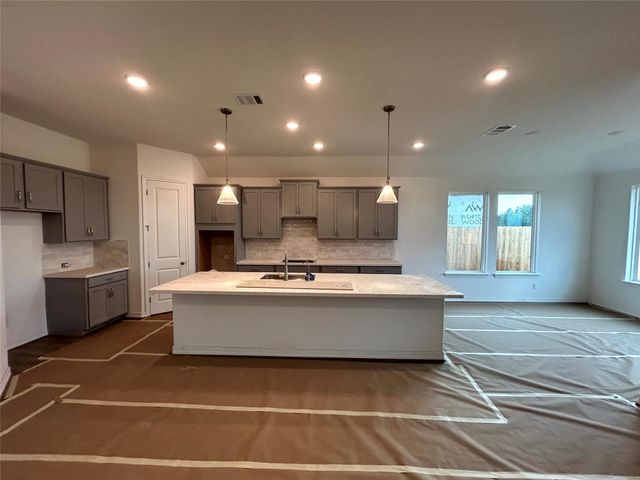 4230 Hazy Rock Lane, League City, TX 77573