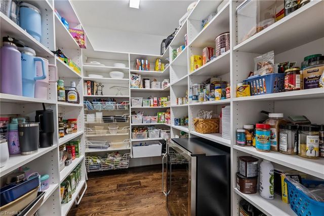 8400 Lillys Court, Greensboro, NC 27455