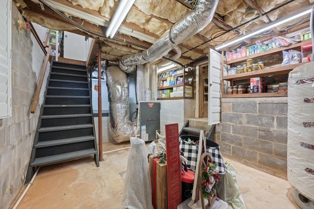 14431 Wyatts WAY, Huddleston, VA 24104