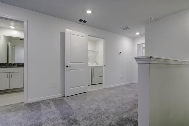 8248 CORNER PINE WAY, New Port Richey, FL 34655