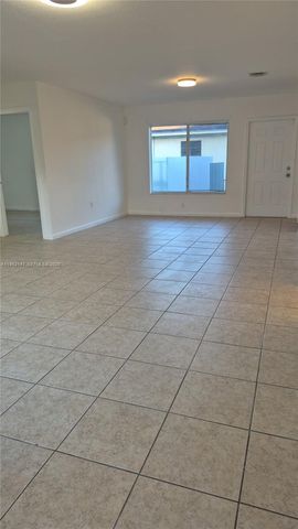 2155 NW 64th St 2155, Miami, FL 33147