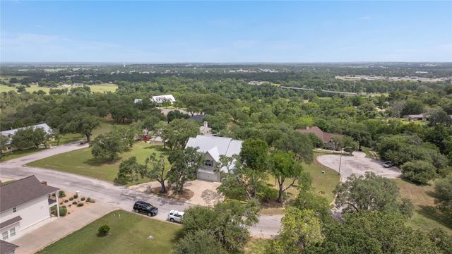 111 Kathleen, La Grange, TX 78945