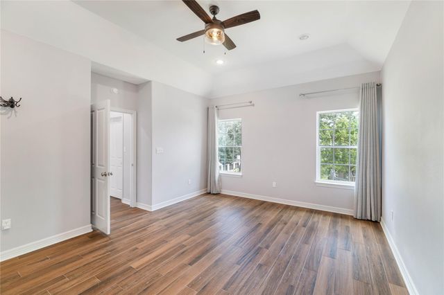 111 Kathleen, La Grange, TX 78945