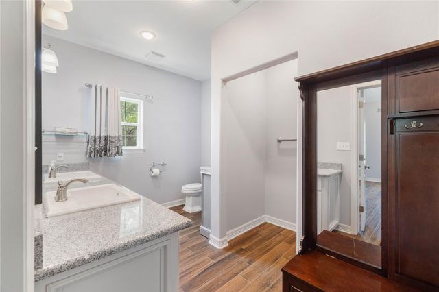 111 Kathleen, La Grange, TX 78945