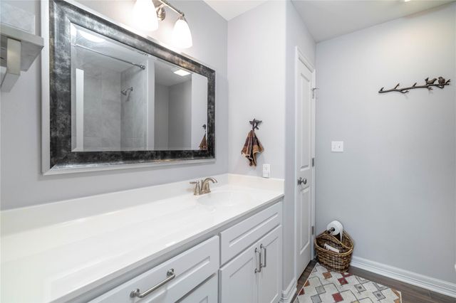 111 Kathleen, La Grange, TX 78945