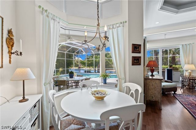 2039 Mission DR, Naples, FL 34109