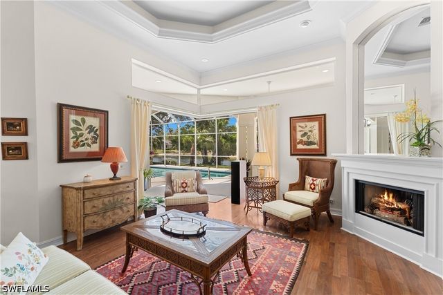 2039 Mission DR, Naples, FL 34109