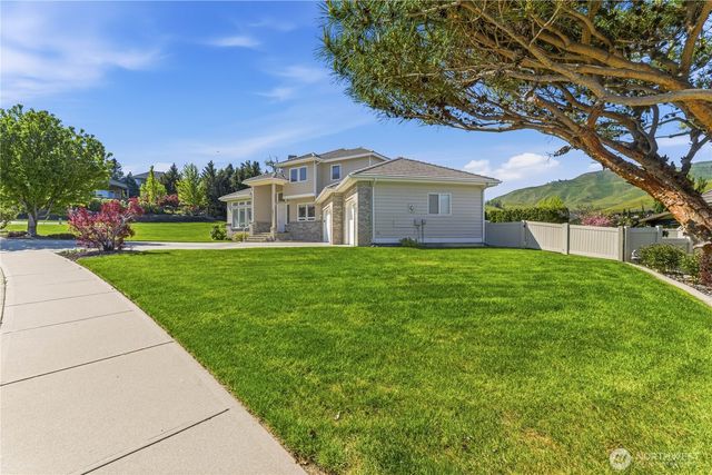 2011 Maiden Lane, Wenatchee, WA 98801