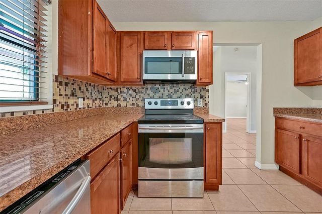 1141 DOYLE ROAD, Deltona, FL 32725