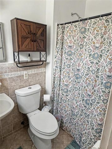 301 SW 65th Ave, Pembroke Pines, FL 33023
