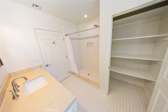 917 E Verdugo, Burbank, CA 91501