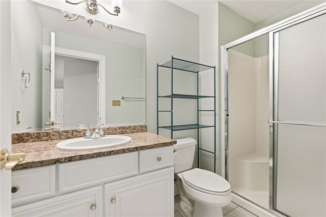 3053 Canterbury Dr, Hampton, PA 15101