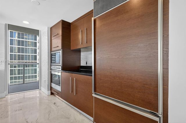 485 Brickell Ave 4402, Miami, FL 33131