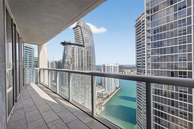 485 Brickell Ave 4402, Miami, FL 33131