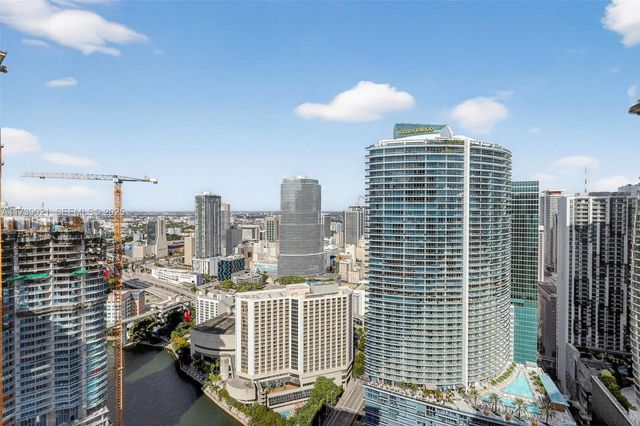 485 Brickell Ave 4402, Miami, FL 33131