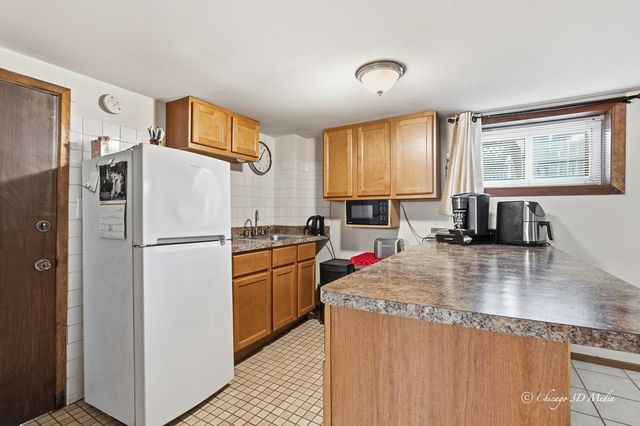 5364 N Latrobe Avenue, Chicago, IL 60630