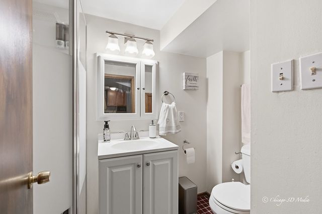 5364 N Latrobe Avenue, Chicago, IL 60630