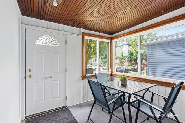 5364 N Latrobe Avenue, Chicago, IL 60630