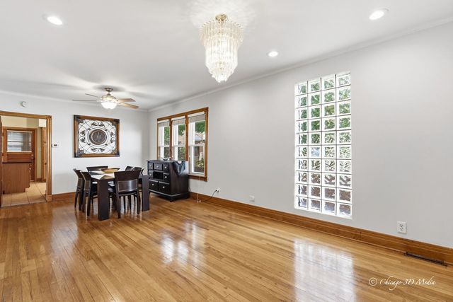 5364 N Latrobe Avenue, Chicago, IL 60630