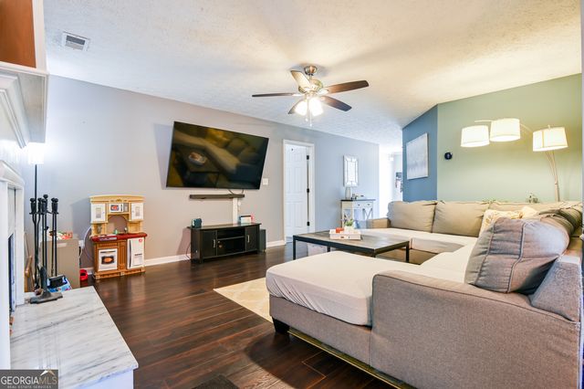 481 Sarahs Lane, Locust Grove, GA 30248