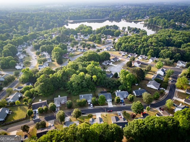 481 Sarahs Lane, Locust Grove, GA 30248