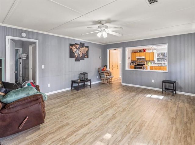 147 Briarwood Drive, Cleveland, GA 30528