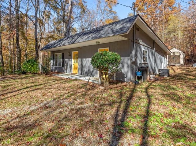 147 Briarwood Drive, Cleveland, GA 30528
