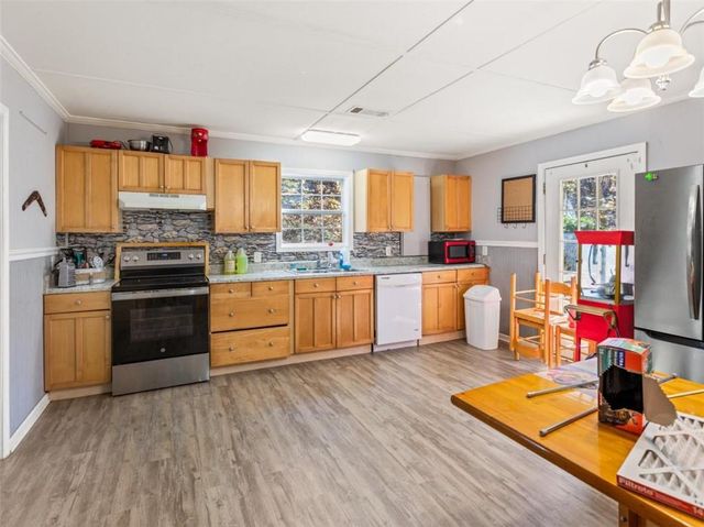 147 Briarwood Drive, Cleveland, GA 30528