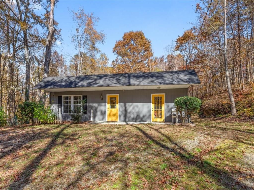 147 Briarwood Drive, Cleveland, GA 30528