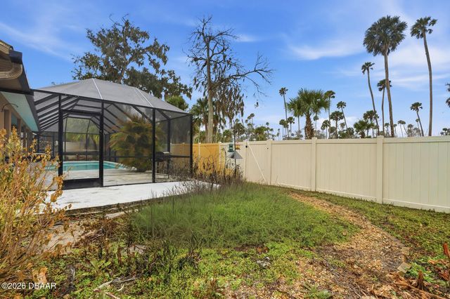 90 Bryan Cave Road, South Daytona, FL 32119