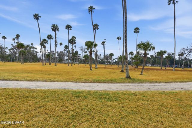 90 Bryan Cave Road, South Daytona, FL 32119