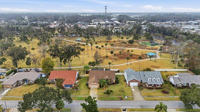 90 Bryan Cave Road, South Daytona, FL 32119