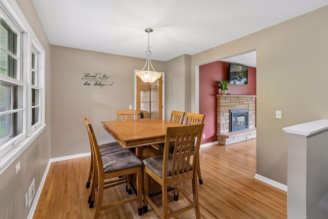 6718 36th Avenue N, Crystal, MN 55427