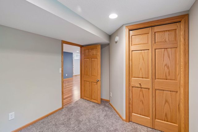 6718 36th Avenue N, Crystal, MN 55427