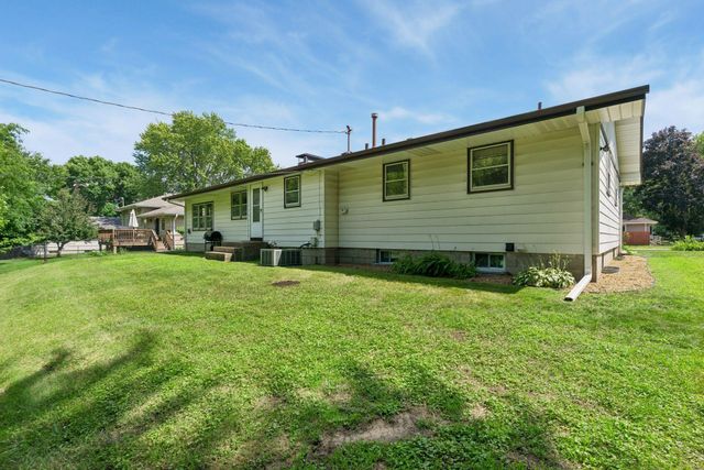 6718 36th Avenue N, Crystal, MN 55427