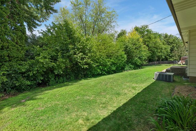 6718 36th Avenue N, Crystal, MN 55427
