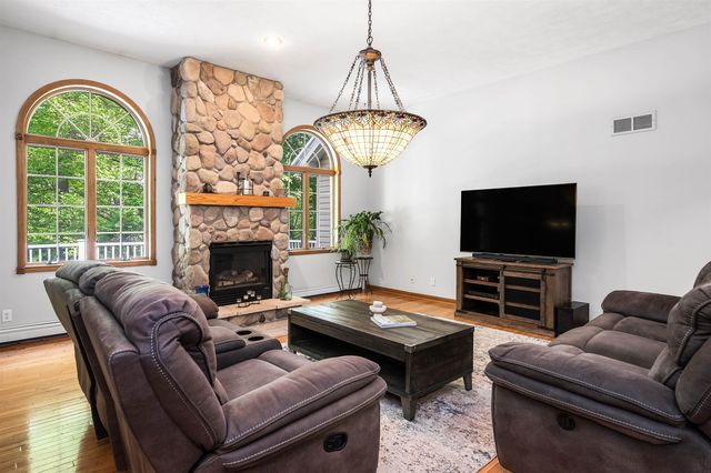 9639 E Walkabout Lane, Elmwood Twp, MI 49684